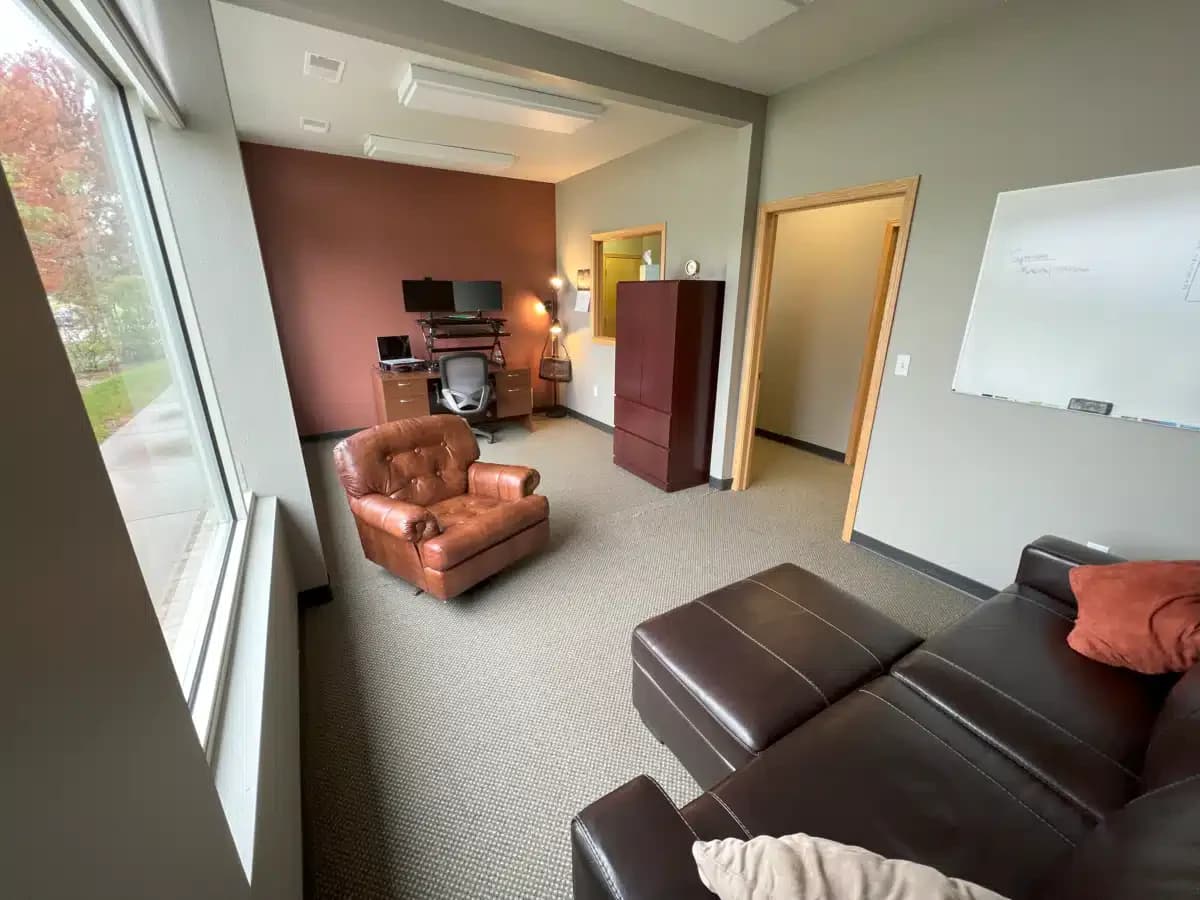 Acceptance Recovery Counseling - Thumbnail 4