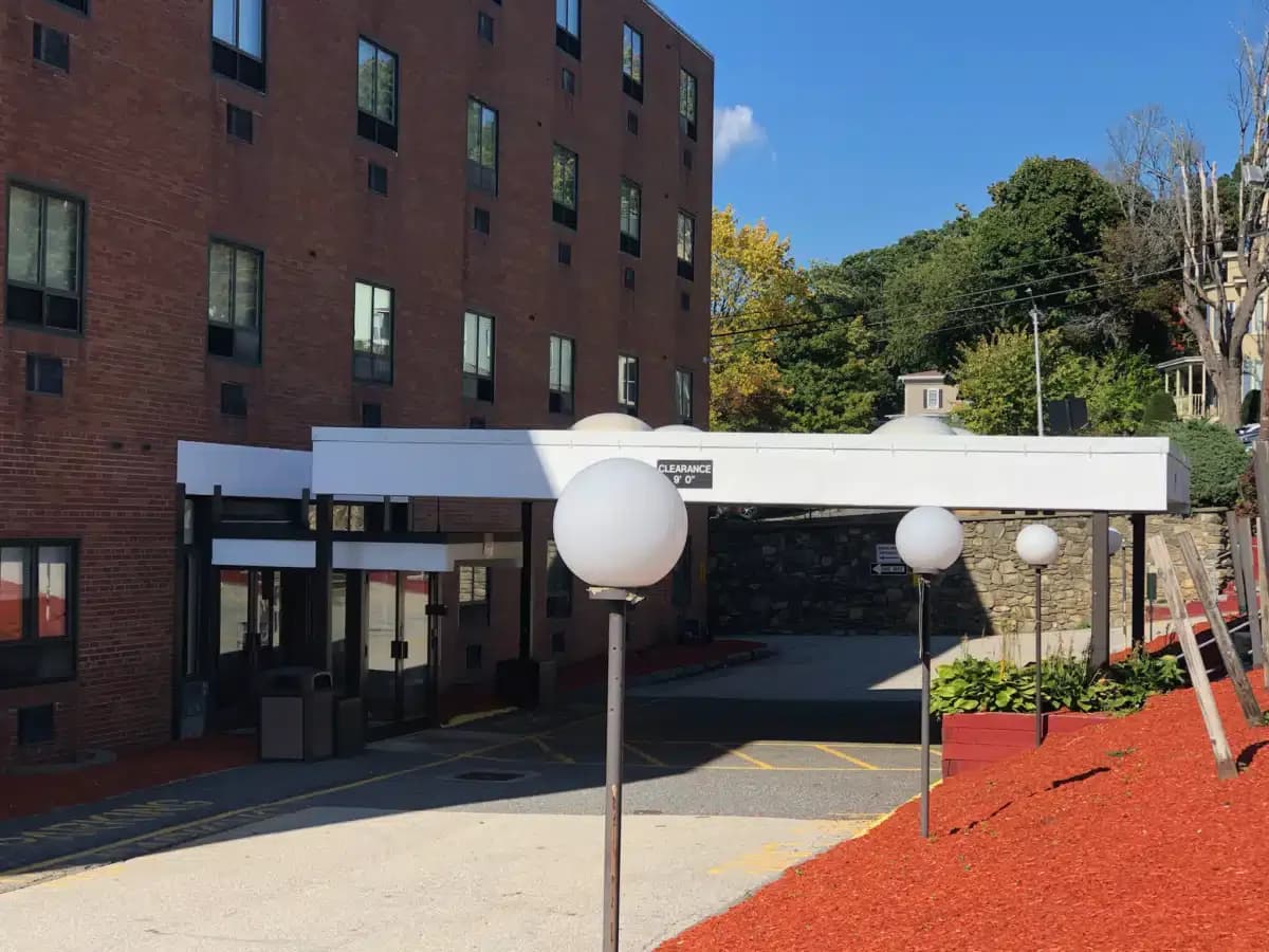 AdCare Hospital - Thumbnail 6