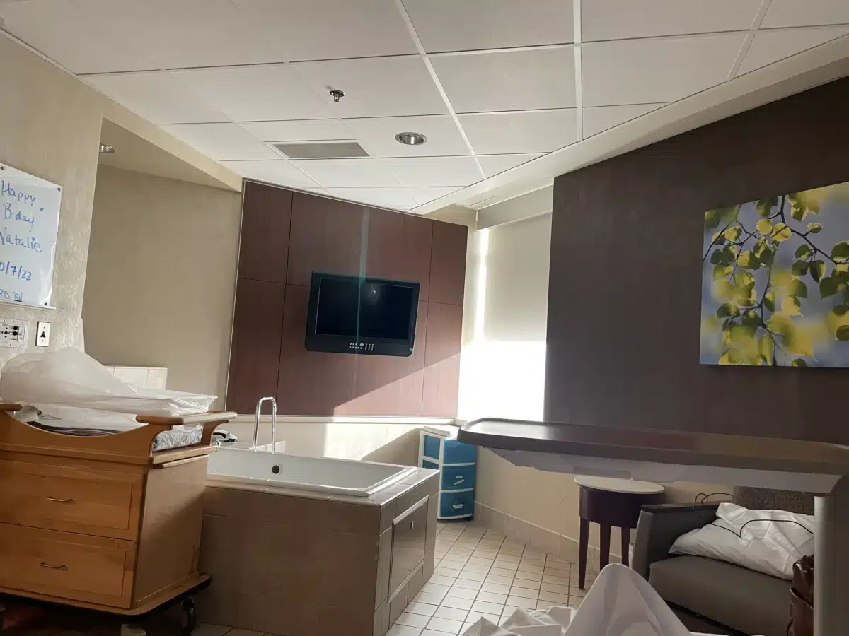 Adventist Hinsdale Hospital - Thumbnail 4