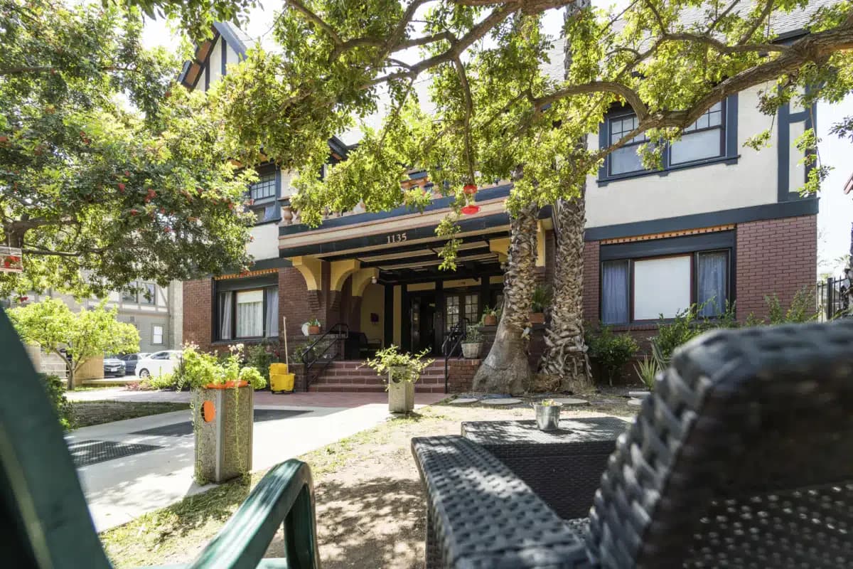 Alcoholism Center for Women - Thumbnail 8