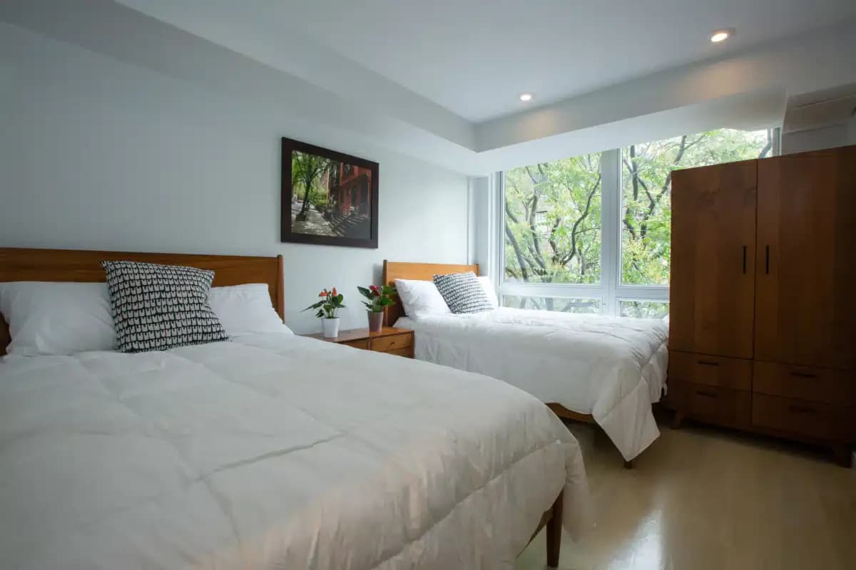 Ascendant New York - Thumbnail 3