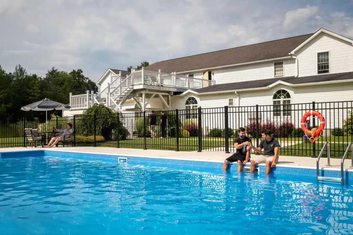 Avenues Recovery Center at Lake Ariel - Thumbnail 5