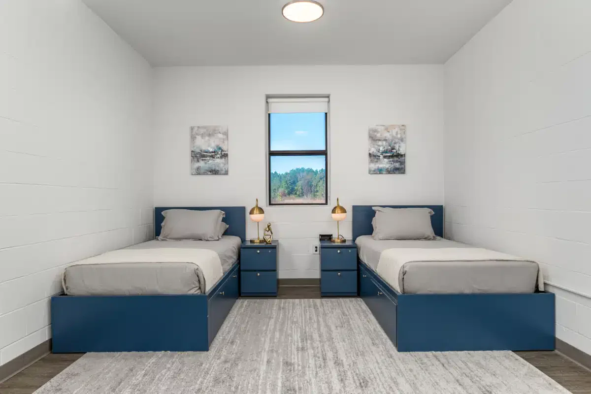 Avenues Recovery Center - Thumbnail 5