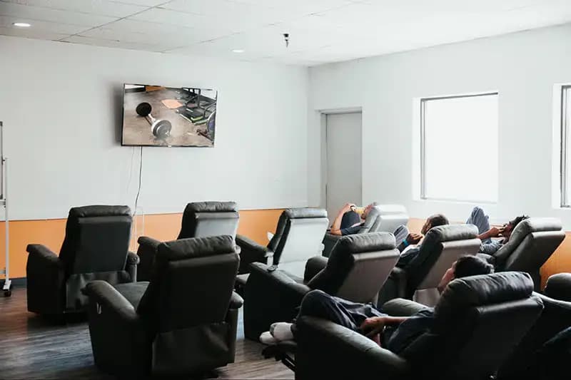 Axiom Care - Thumbnail 2