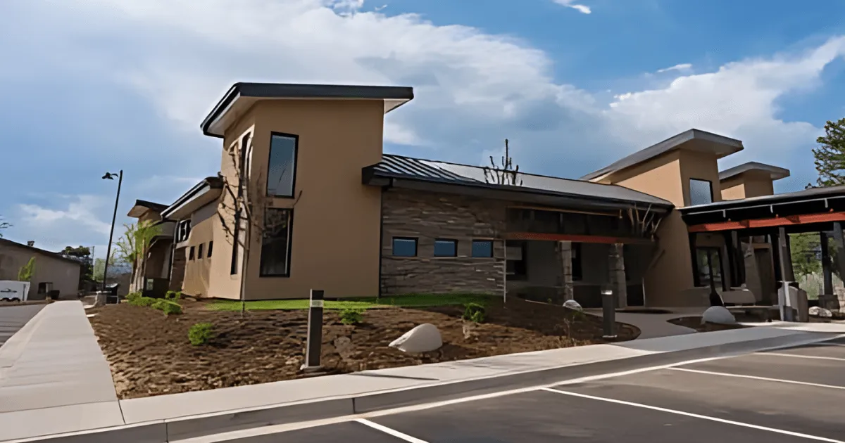 Axis Health System - Thumbnail 3