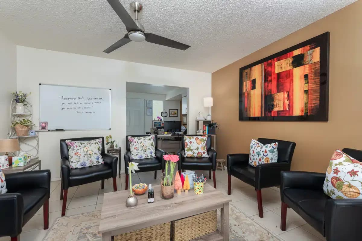 Banyan Palm Springs - Thumbnail 5