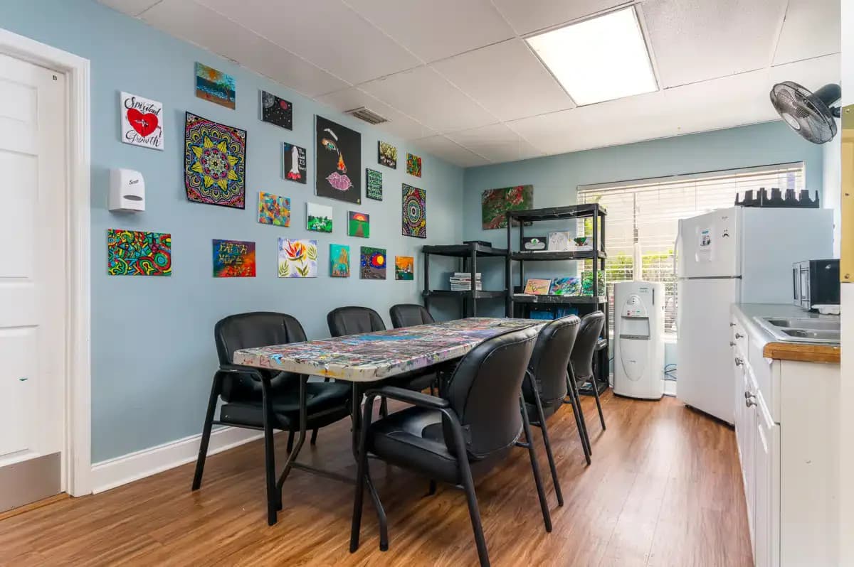 Banyan Pompano - Thumbnail 5