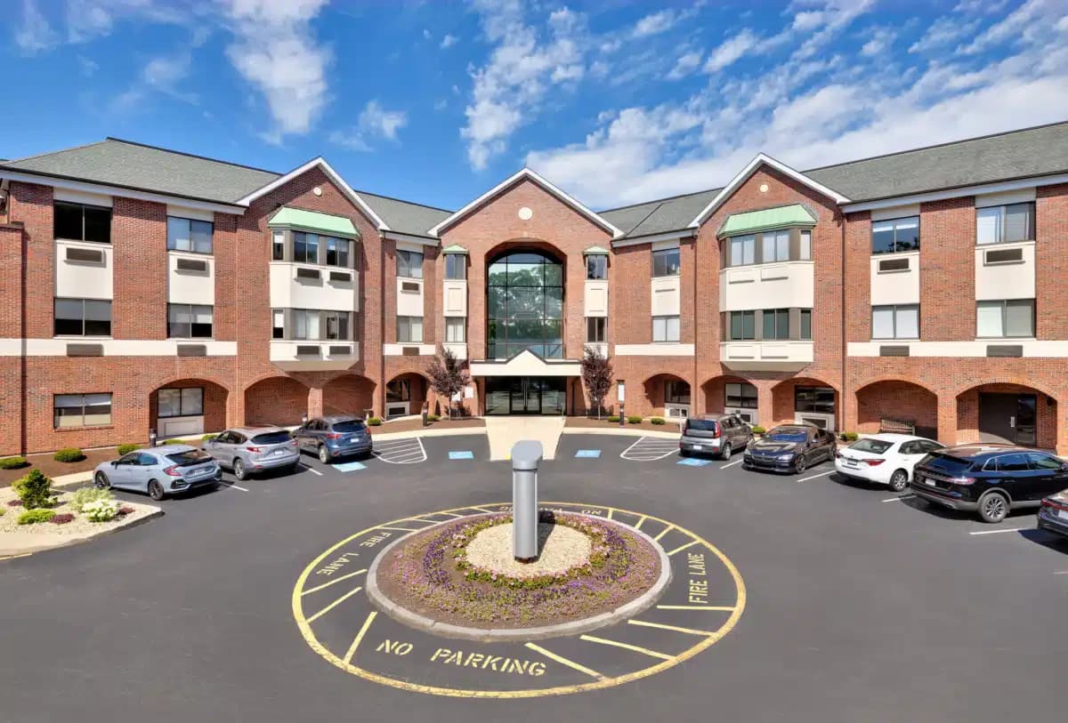 Bedrock Rehab LLC - Thumbnail 2