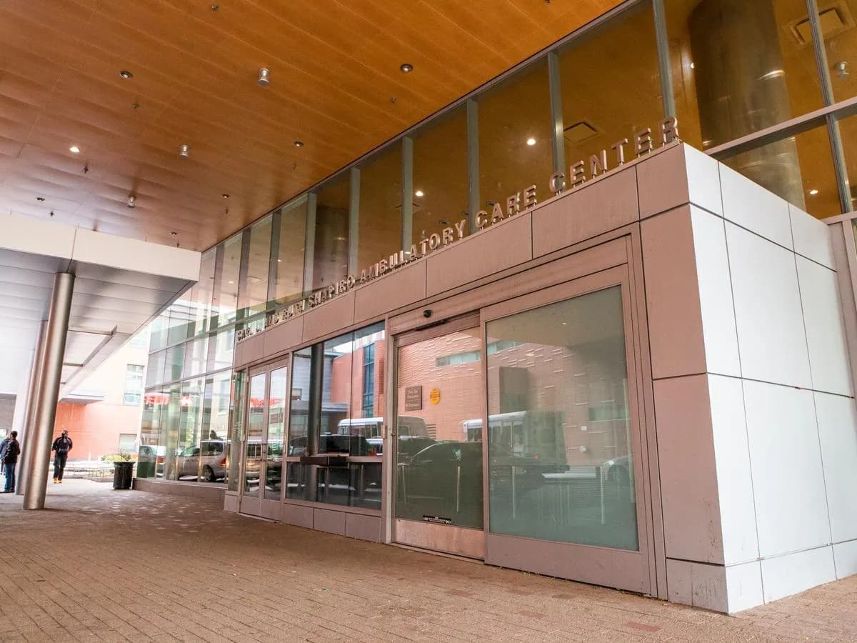 Boston Medical Center - Thumbnail 2