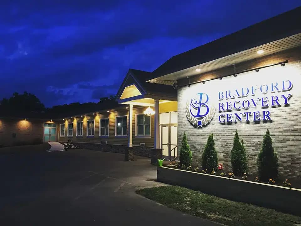 Bradford Recovery Center - Thumbnail 7