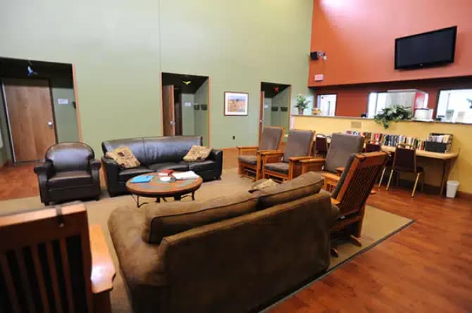 Brentwood Springs - Thumbnail 7