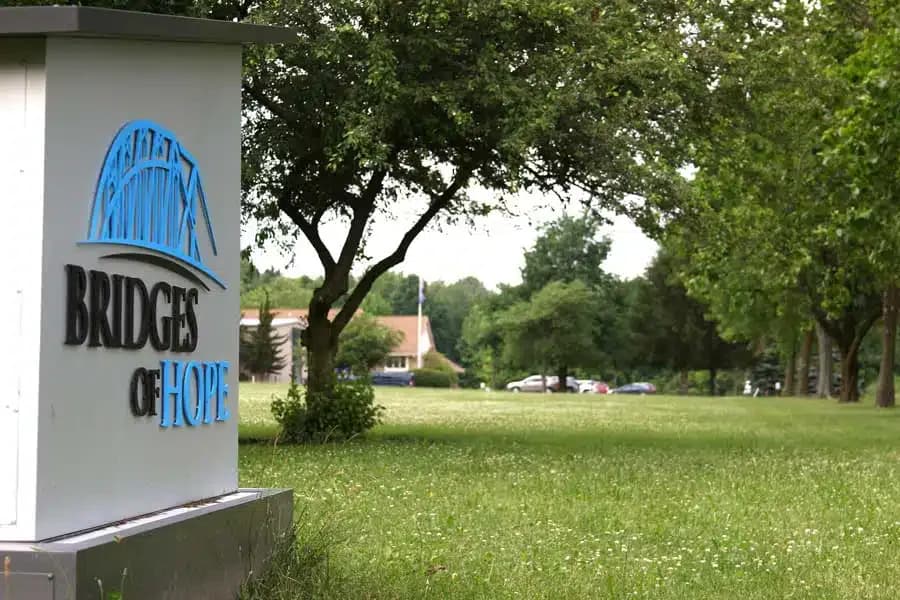 Bridges of Hope - Thumbnail 7