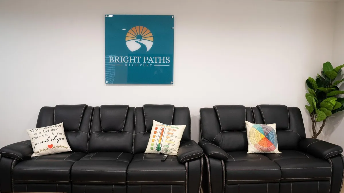 Bright Paths Recovery - Thumbnail 3