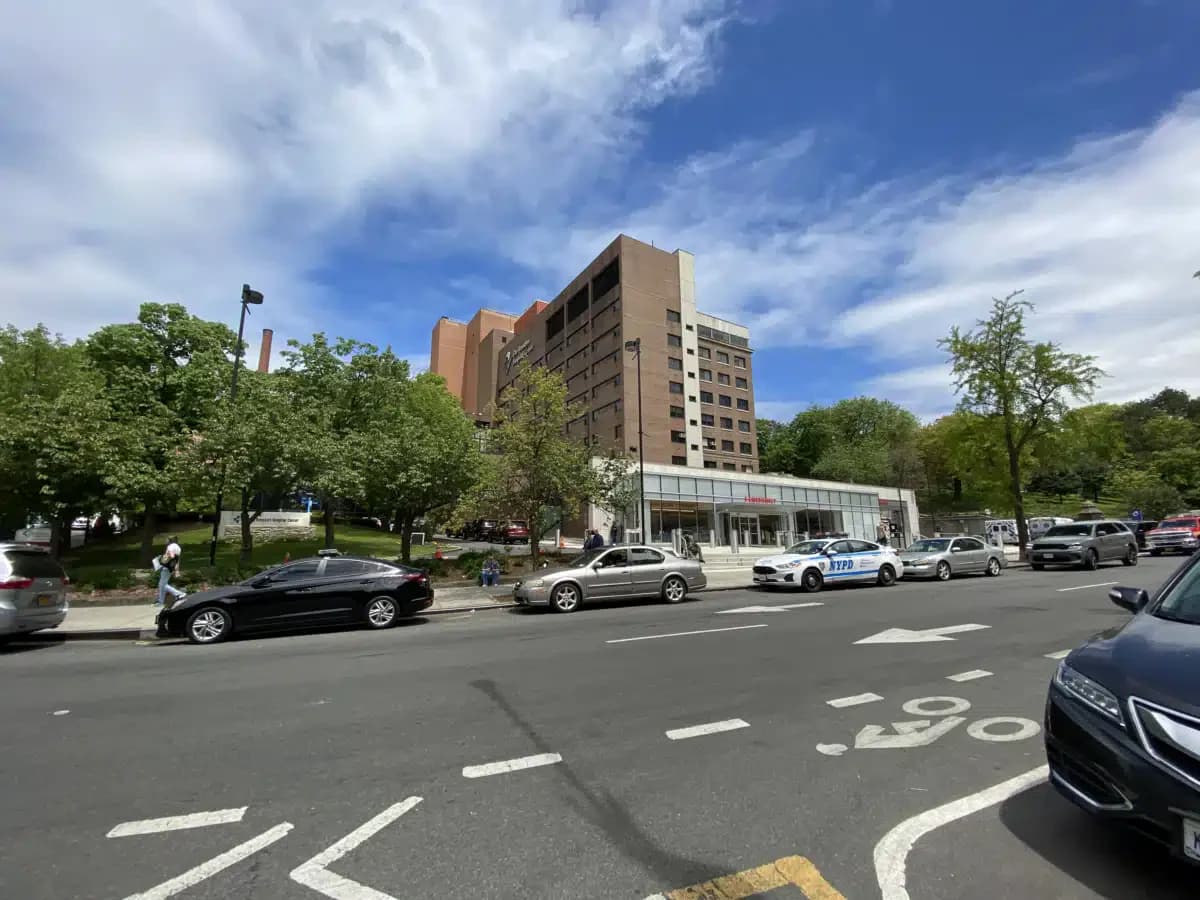 Brooklyn Hospital Center - Thumbnail 5