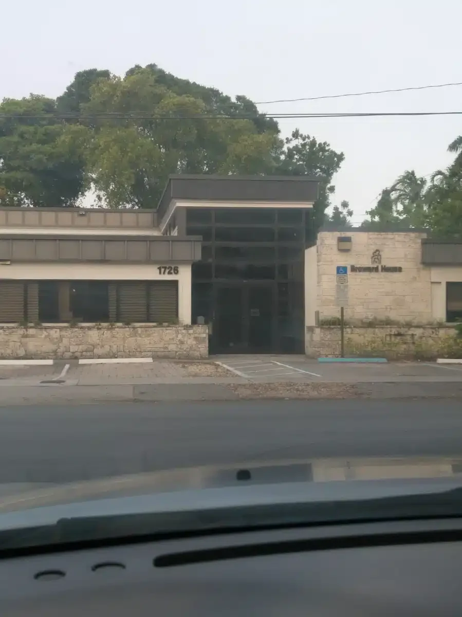 Broward House Inc - Thumbnail 6