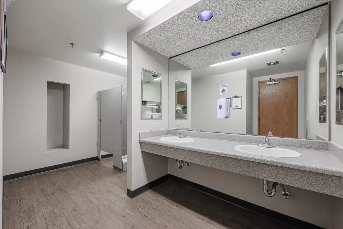 Camelback Recovery Treatment Center - Thumbnail 4