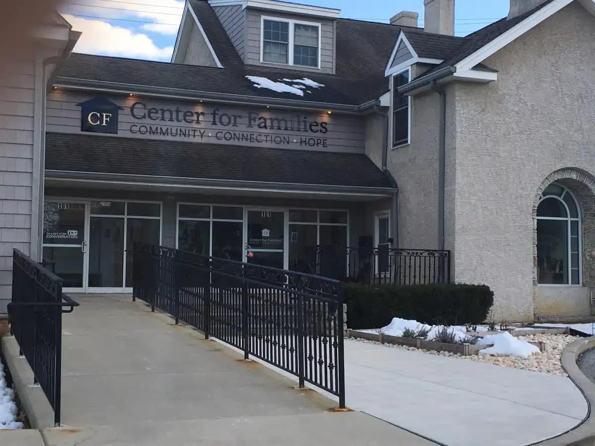 Center for Families - Thumbnail 3