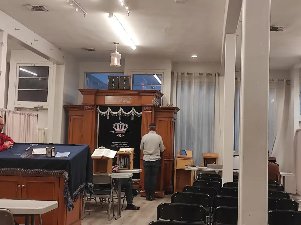 Chabad of California - Thumbnail 2