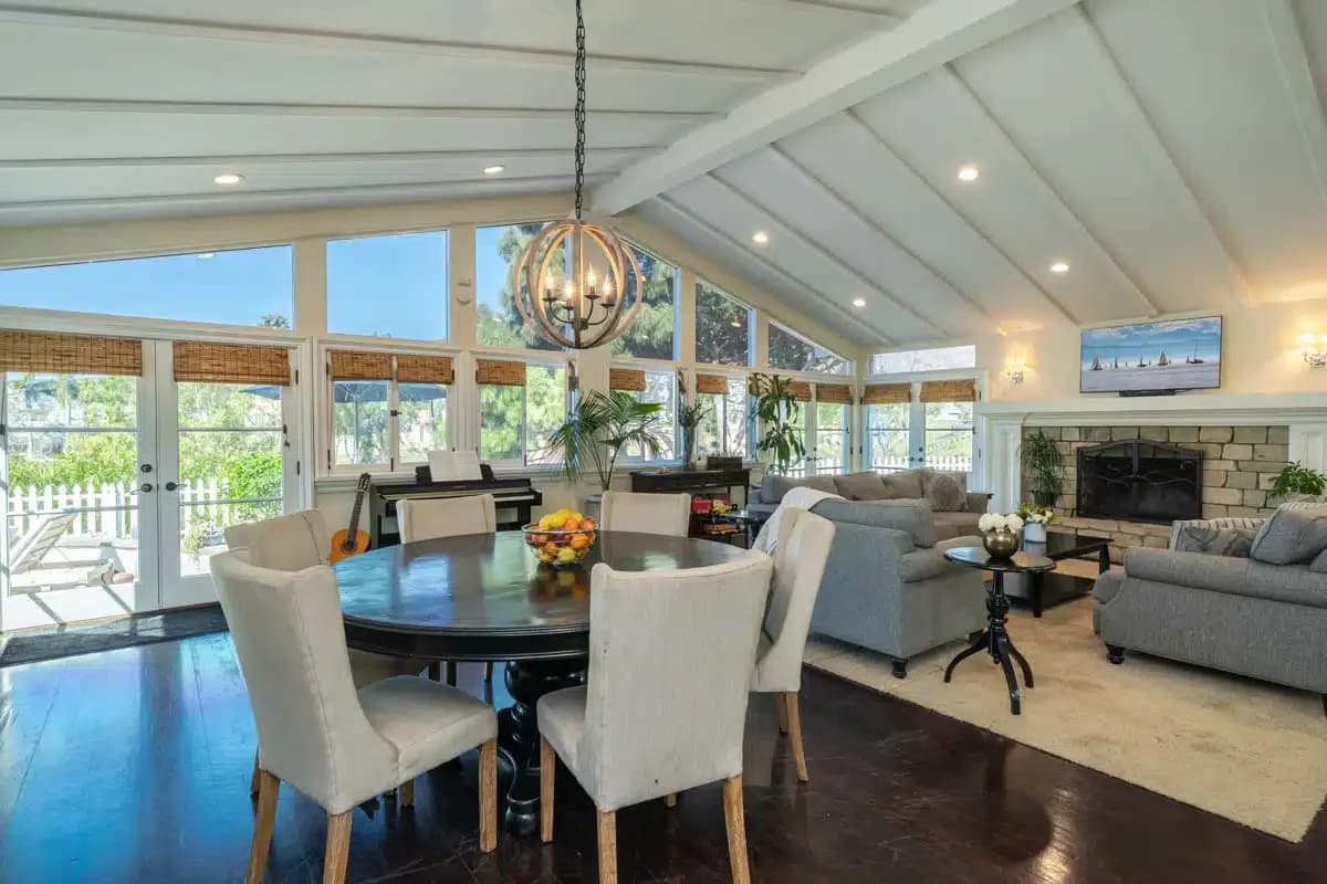 Cliffside Malibu - Thumbnail 7