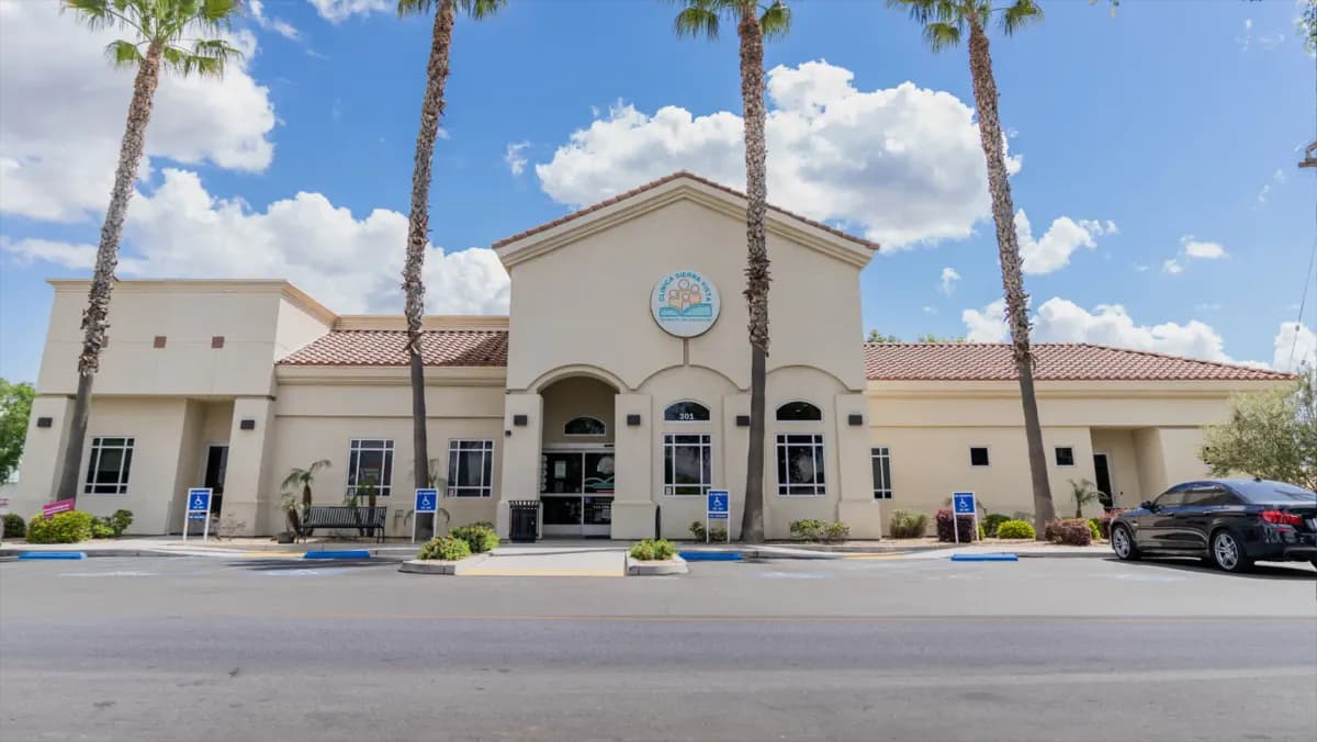 Clinica Sierra Vista - Thumbnail 2