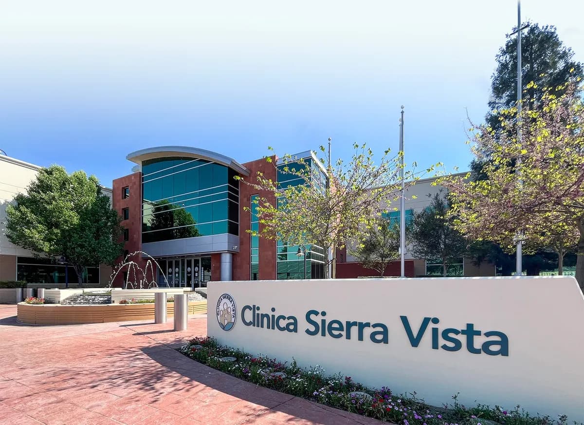 Clinica Sierra Vista - Thumbnail 3