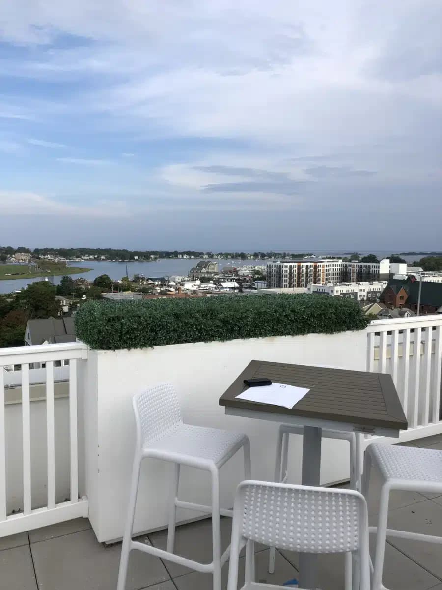 Connecticut Renaissance Inc