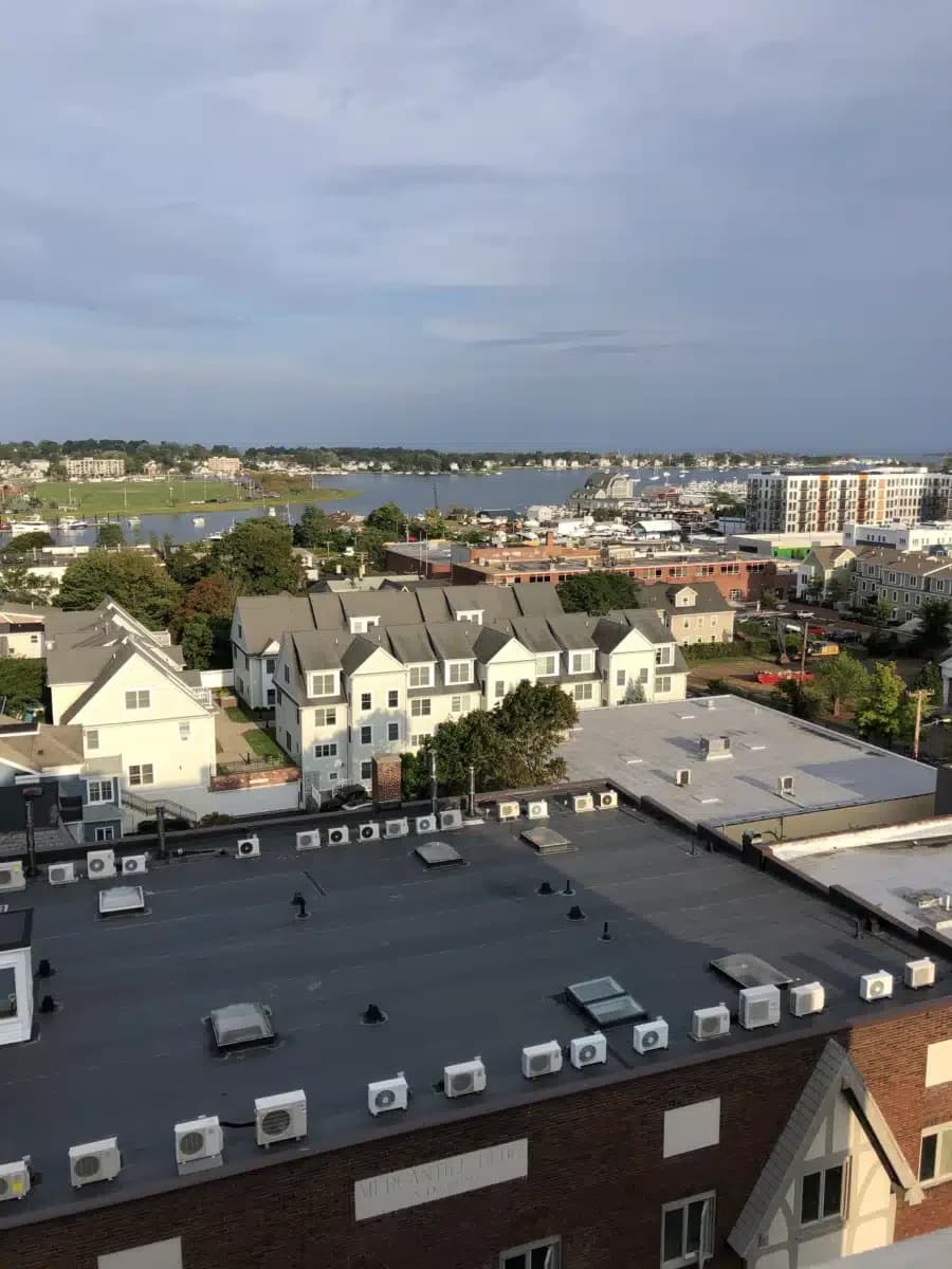 Connecticut Renaissance Inc - Thumbnail 2