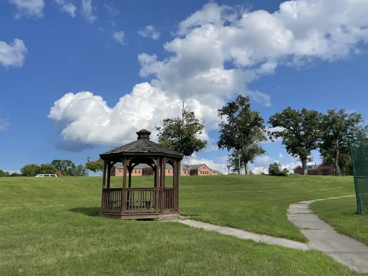 Connecticut Valley Hospital - Thumbnail 8