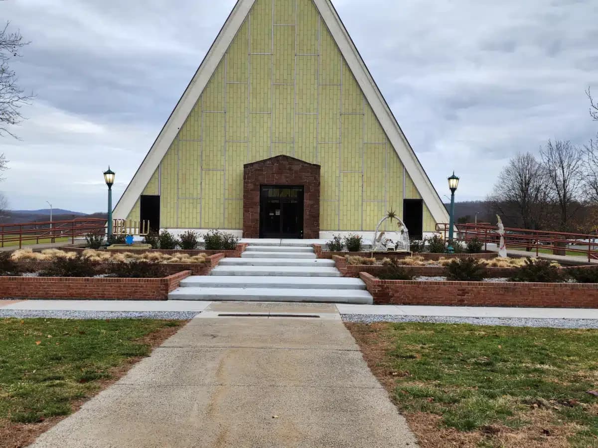 Connecticut Valley Hospital - Thumbnail 9