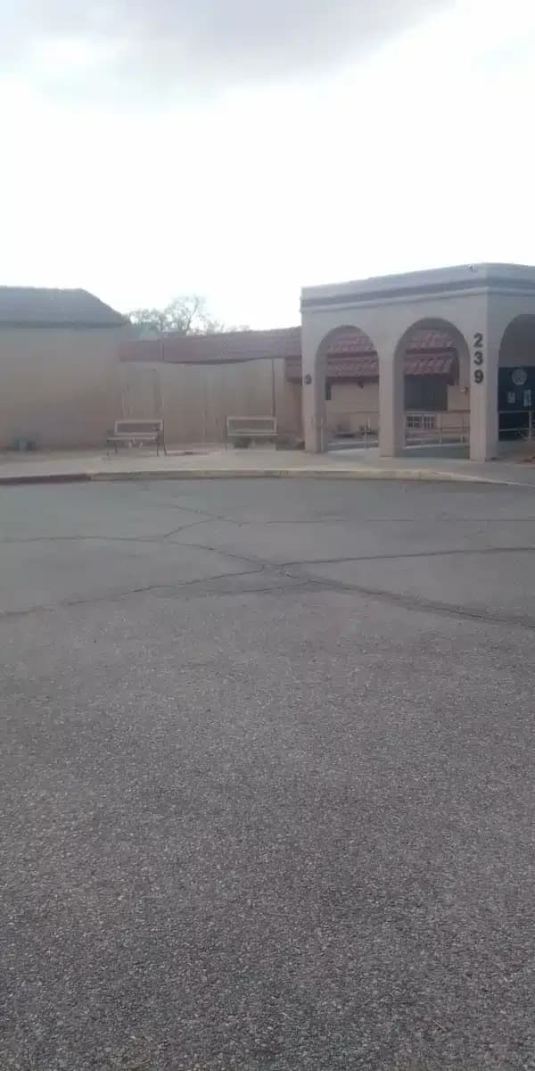 Crossroads for Women - Thumbnail 4