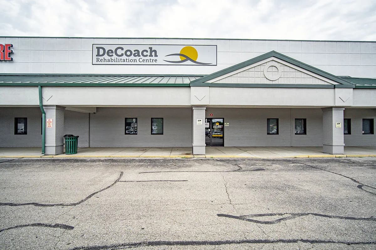 DeCoach Recovery Centre - Thumbnail 2