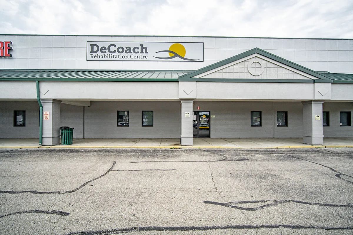 DeCoach Recovery Centre - Thumbnail 3
