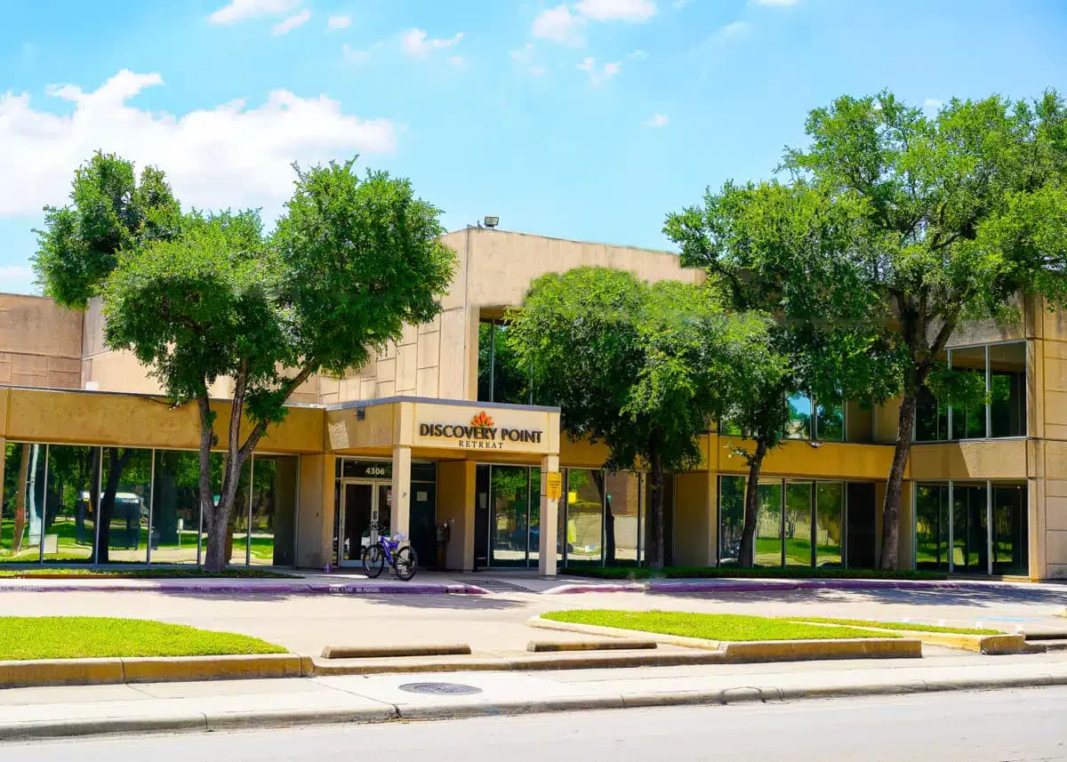 Discovery Point Retreat - Thumbnail 5