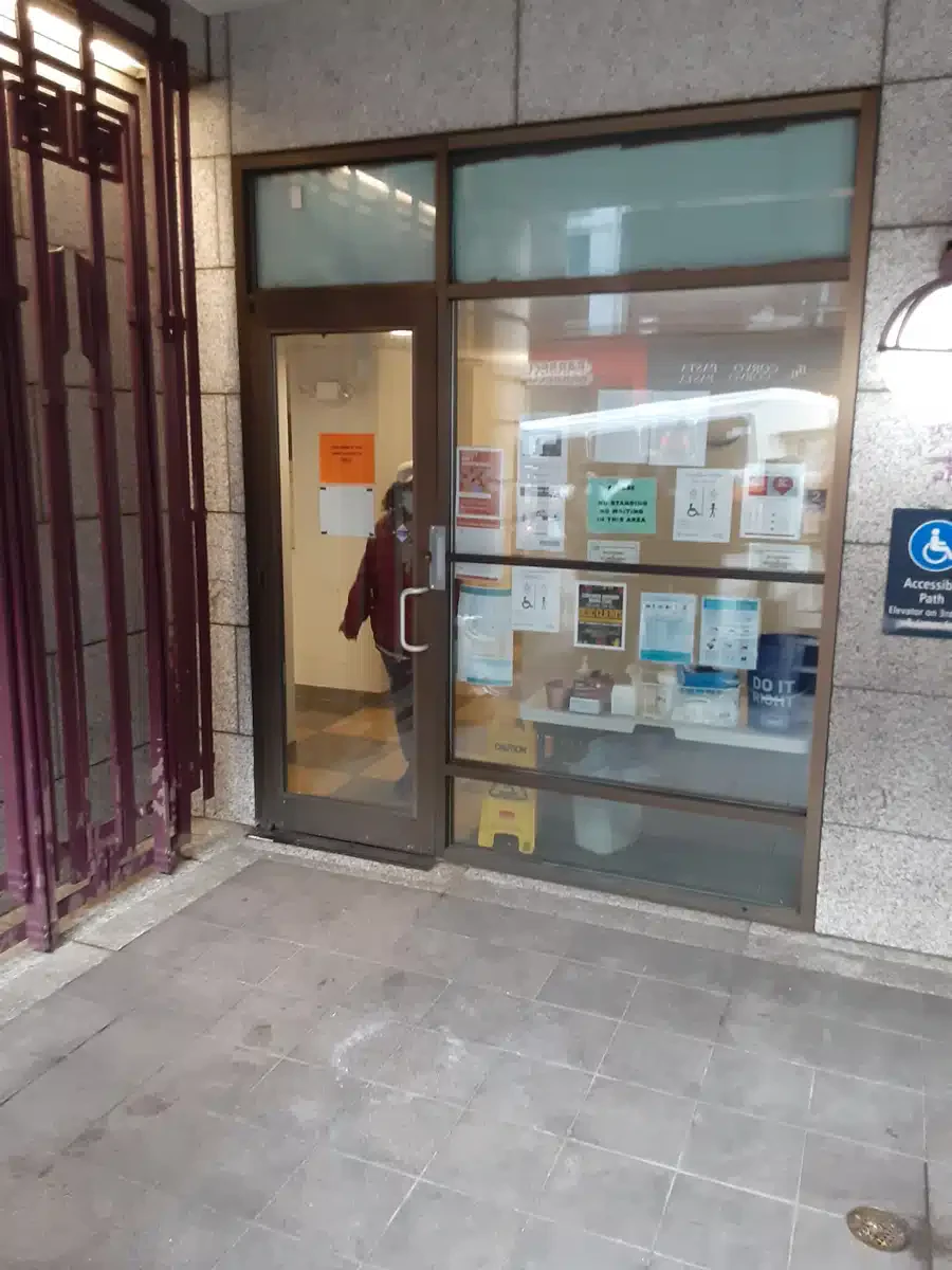 Downtown Emergency Service Center - Thumbnail 7