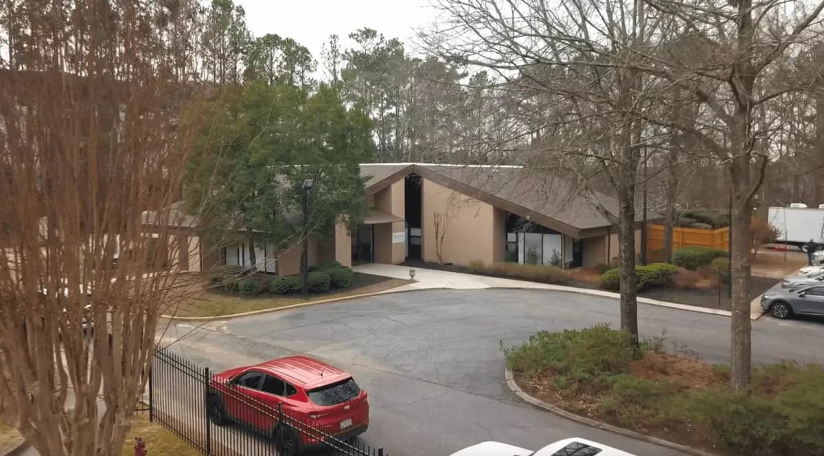 Dunwoody Recovery Place - Thumbnail 2
