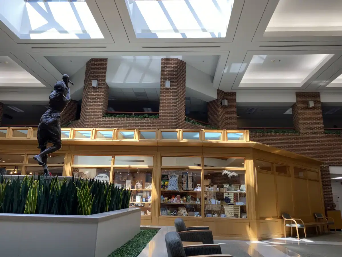 Evanston Hospital - Thumbnail 5