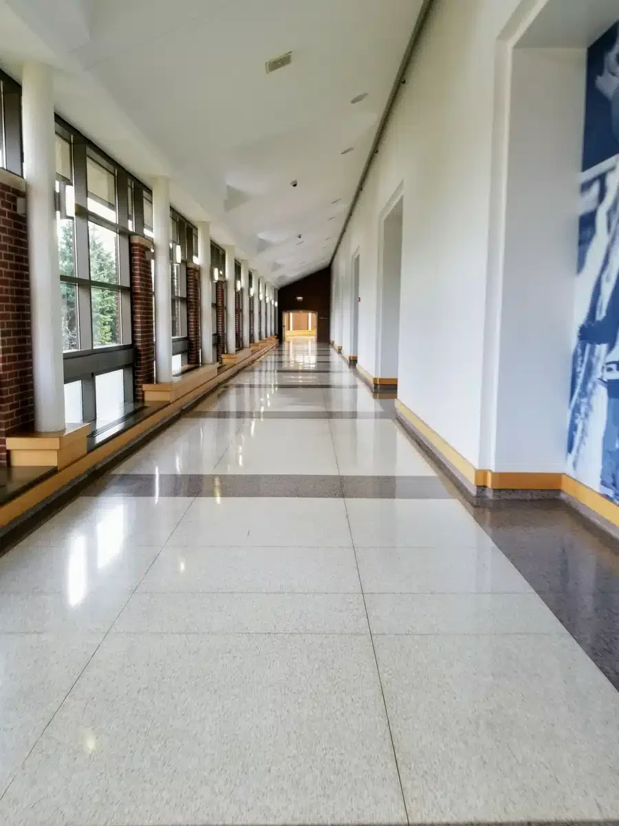 Evanston Hospital - Thumbnail 8