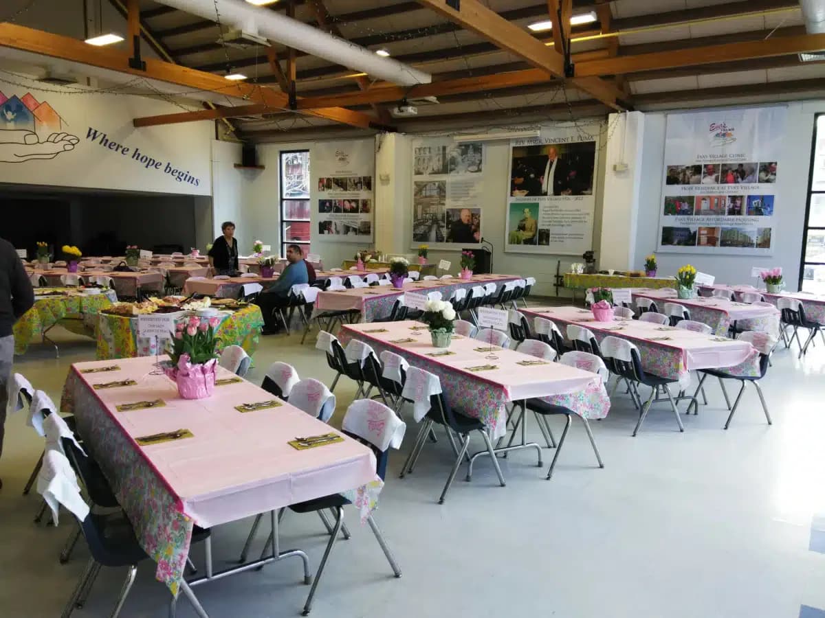 Evas Village - Thumbnail 6