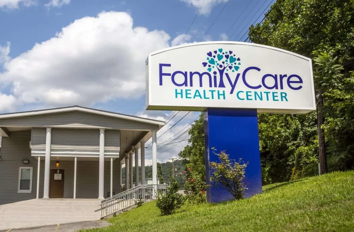 FamilyCare Health Centers - Thumbnail 3