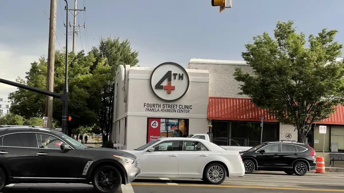 Fourth Street Clinic - Thumbnail 3