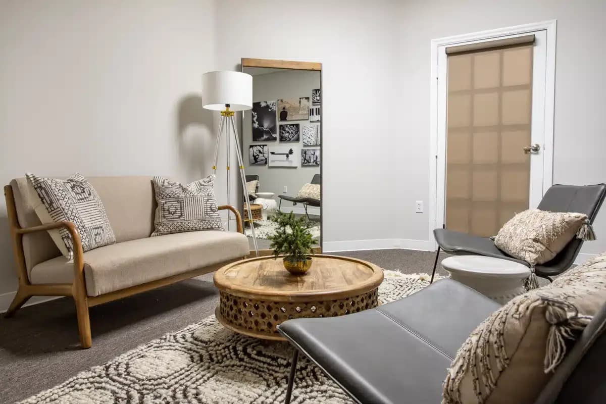 Guest House Ocala - Thumbnail 4