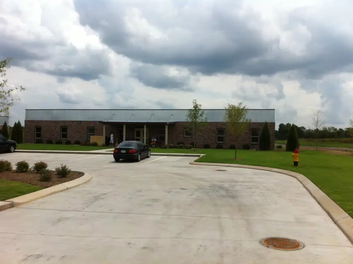 Help Recovery Centers - Thumbnail 4