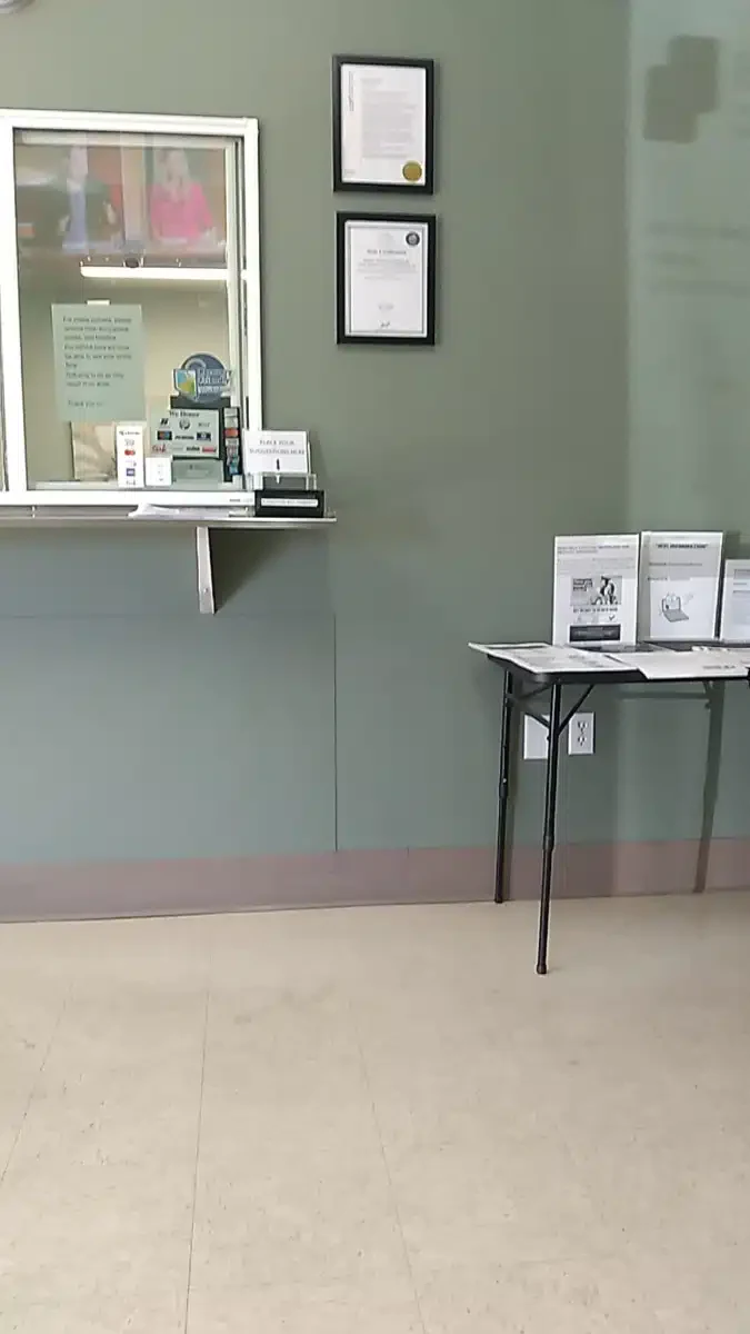 Henderson Comprehensive Treatment Ctr - Thumbnail 8