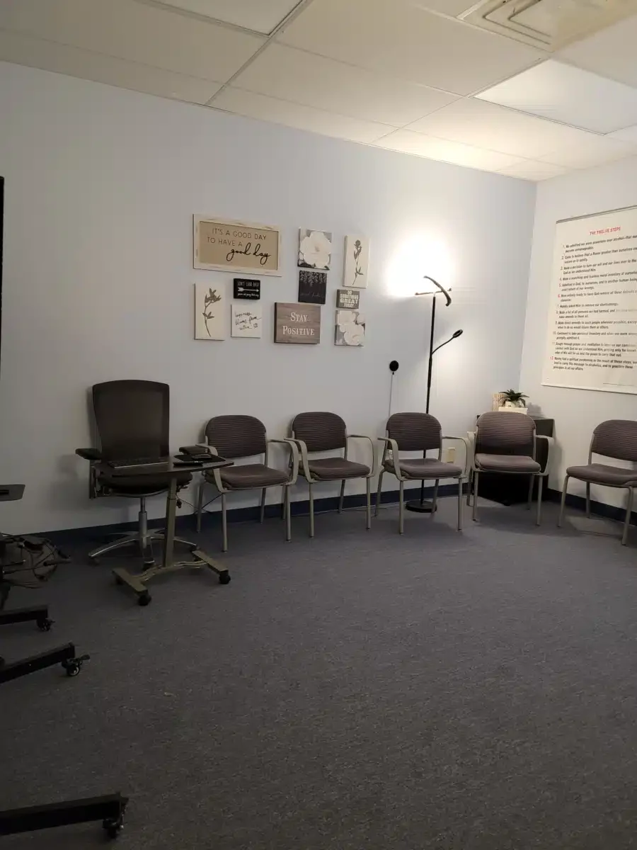 Highlife Recovery - Thumbnail 5