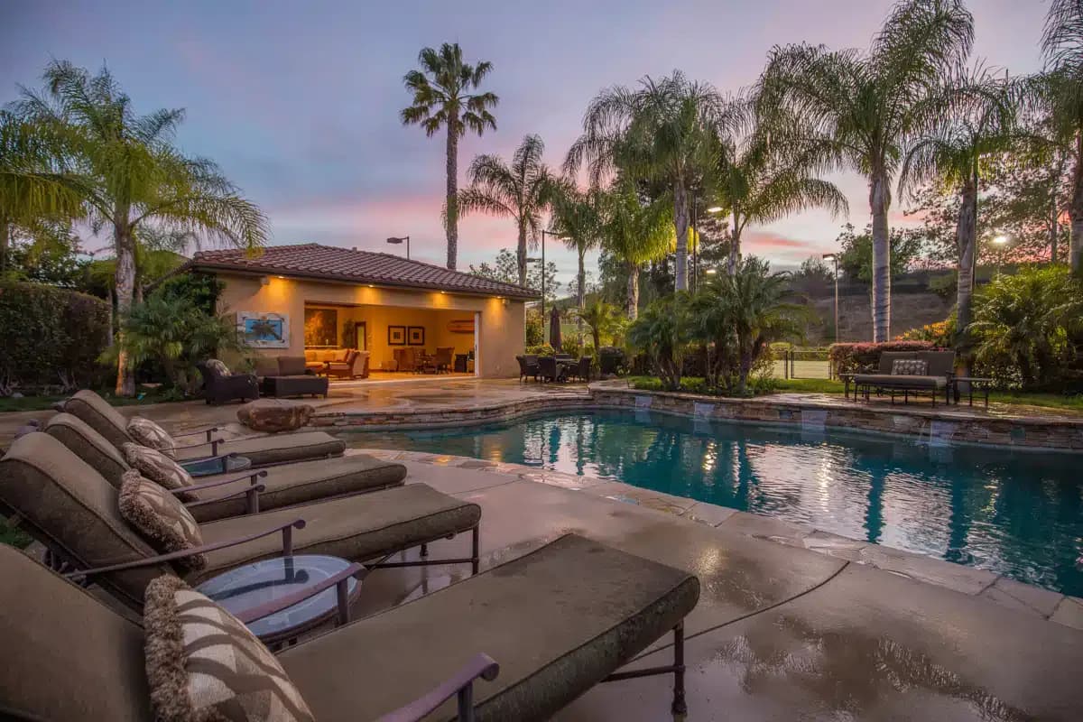 Hillcrest Adolescent Treatment Center - Thumbnail 2