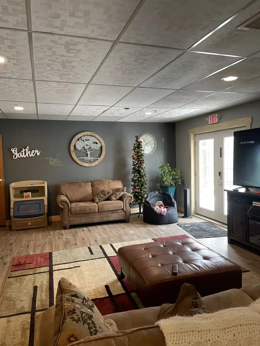 Instar Community Servs - Thumbnail 2