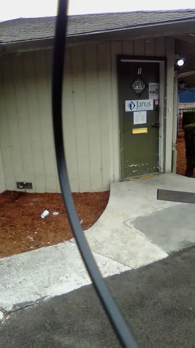 Janus South County - Thumbnail 4