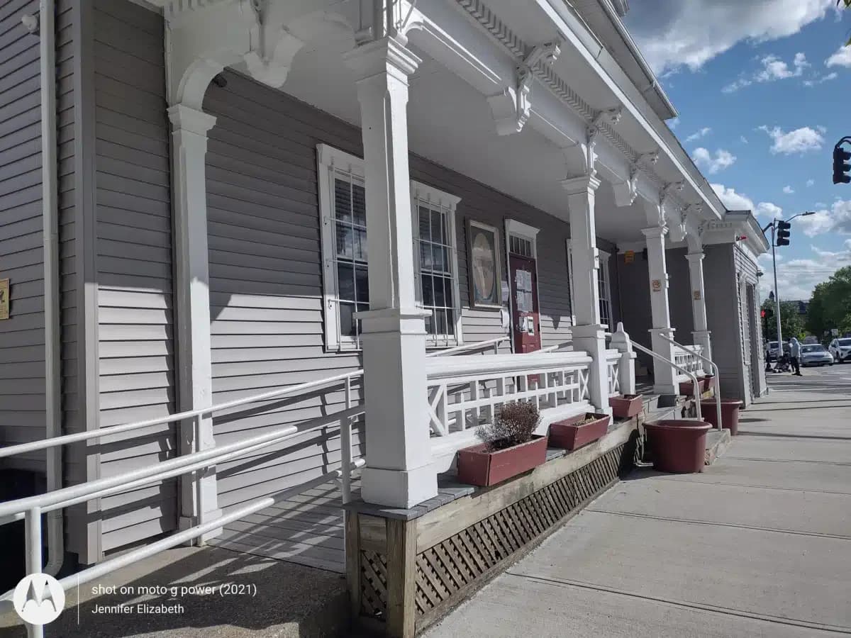 Jeremiahs Inn Inc - Preview