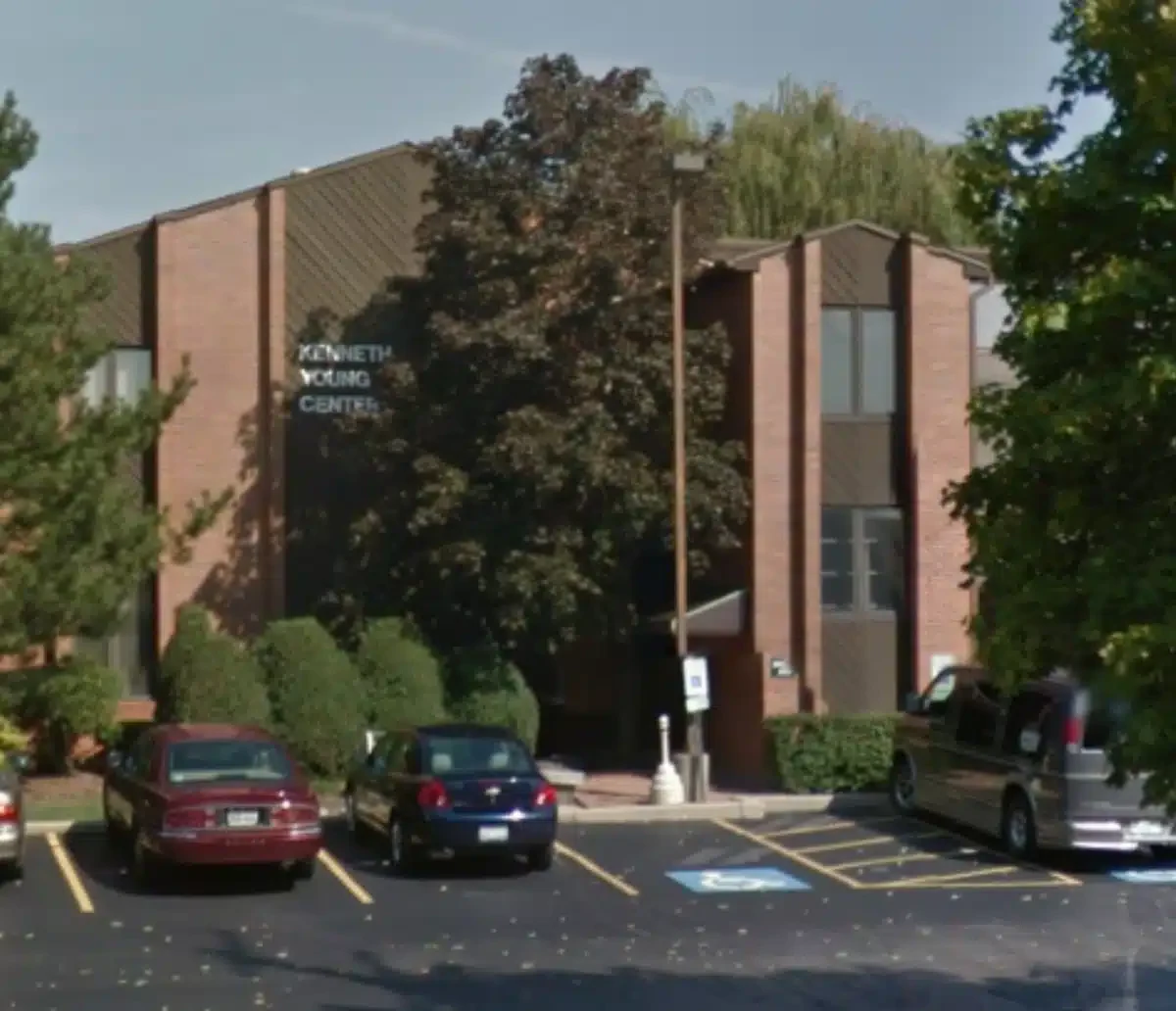 Kenneth Young Center - Thumbnail 5