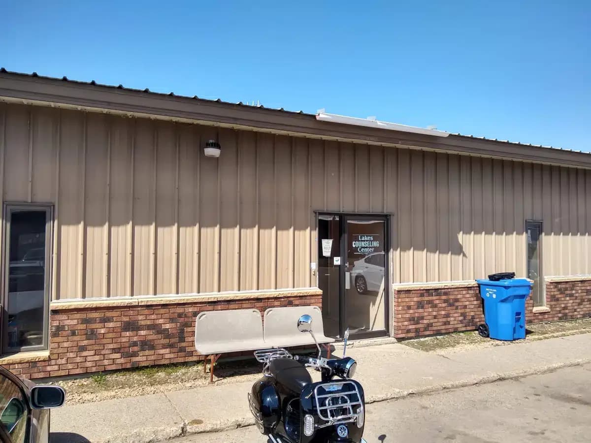 Lakes Counseling Center - Thumbnail 2
